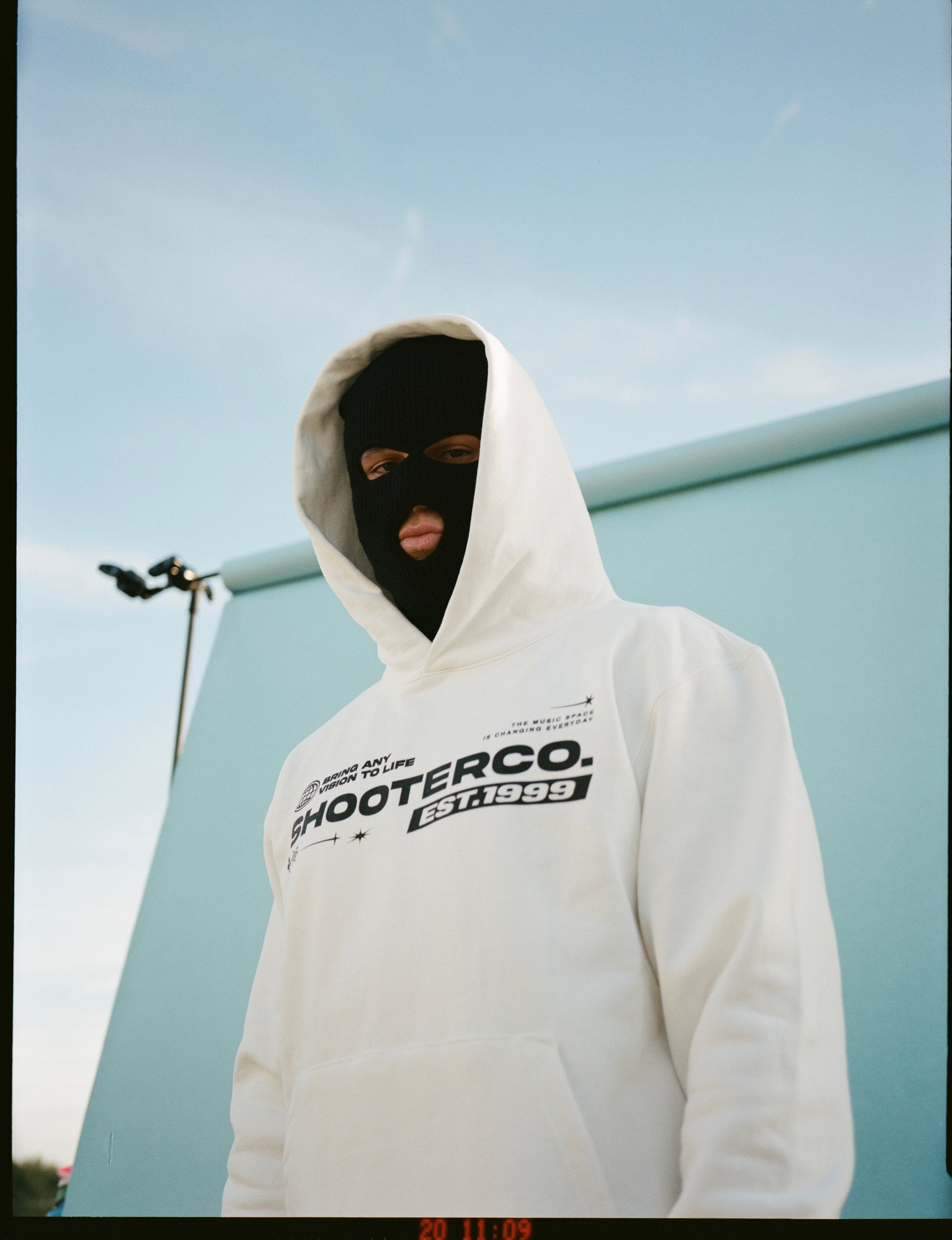 ShooterCO - Hoodie (WHITE & BLACK)