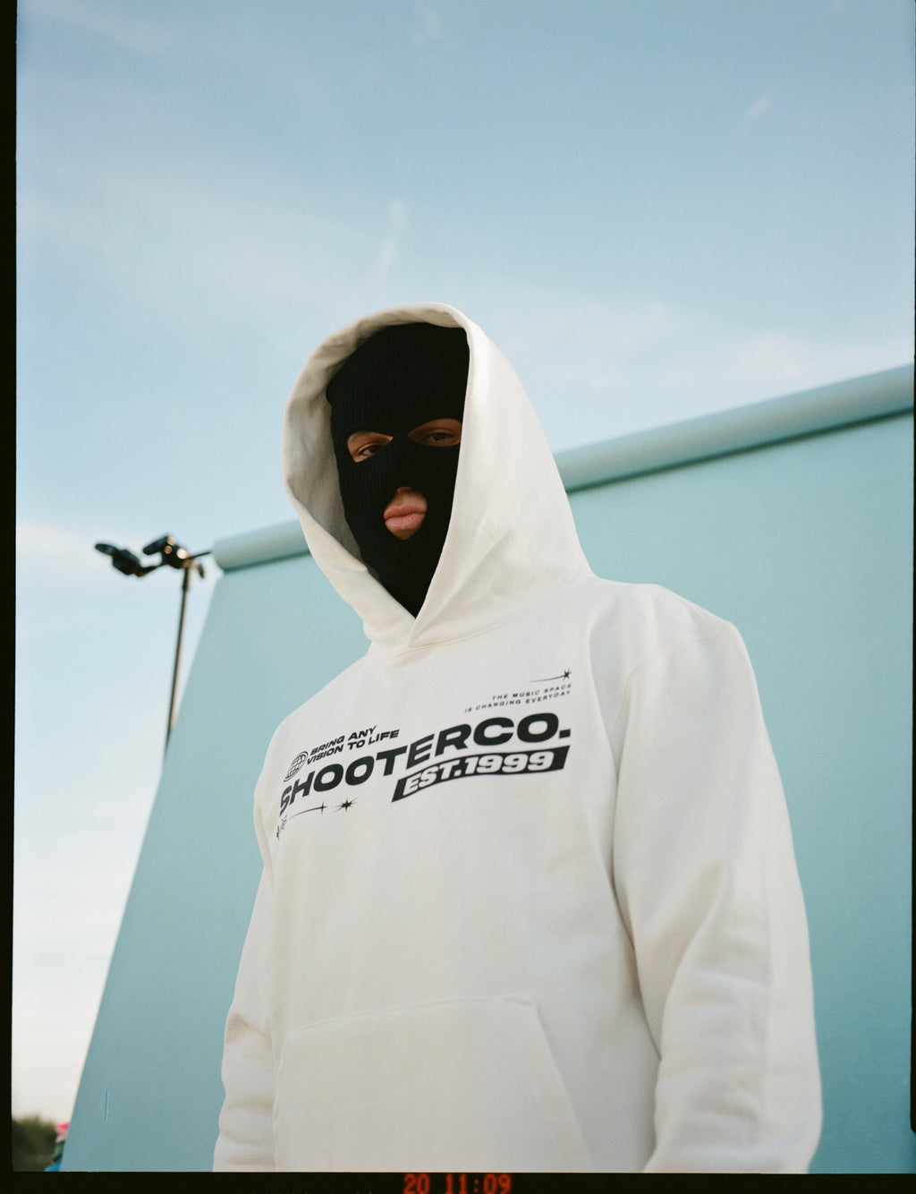 ShooterCO - Hoodie (WHITE & BLACK)