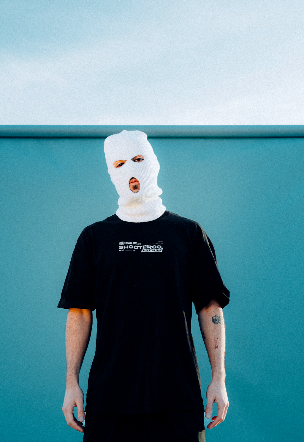 ShooterCO - T Shirt (WHITE & BLACK)