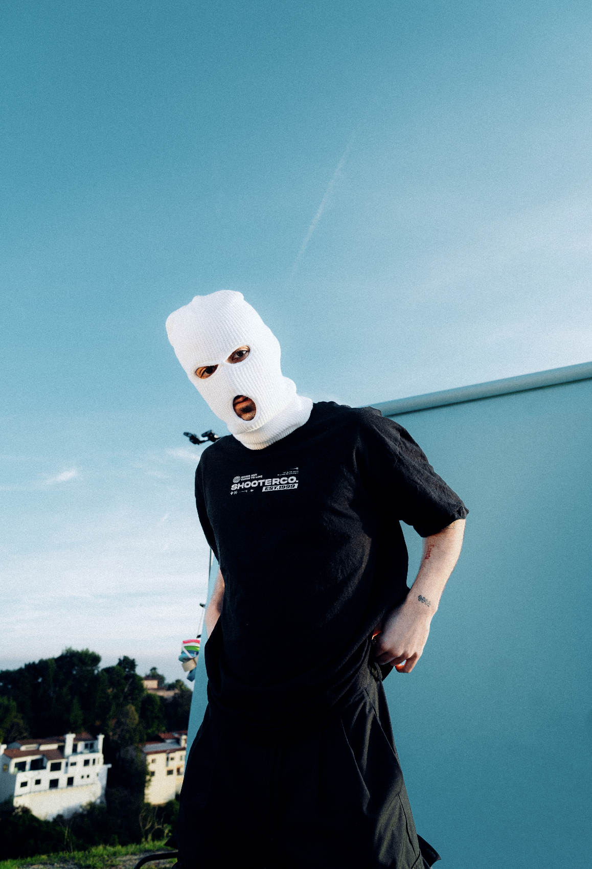 ShooterCO - T Shirt (WHITE & BLACK)