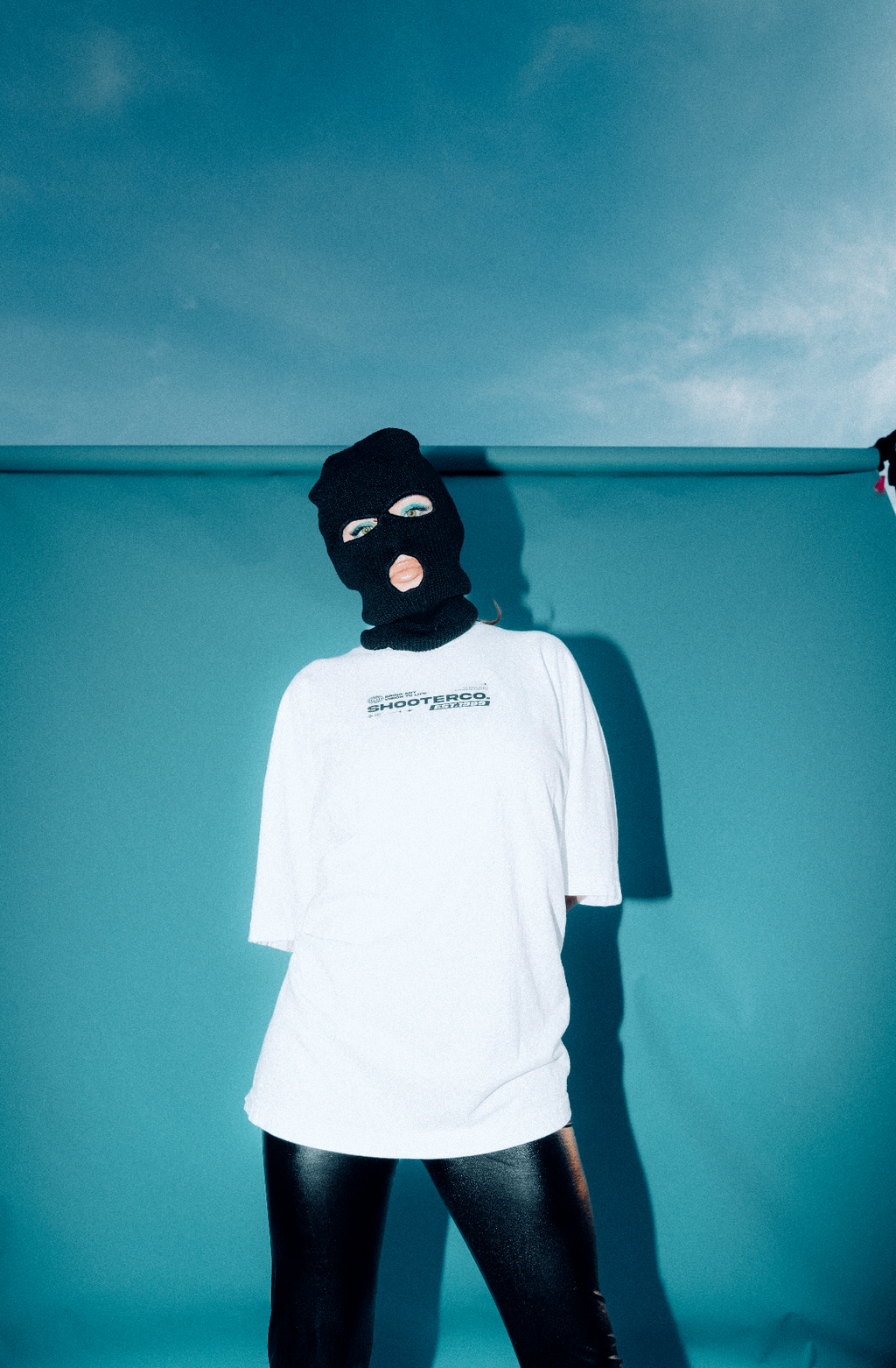 ShooterCO - T Shirt (WHITE & BLACK)